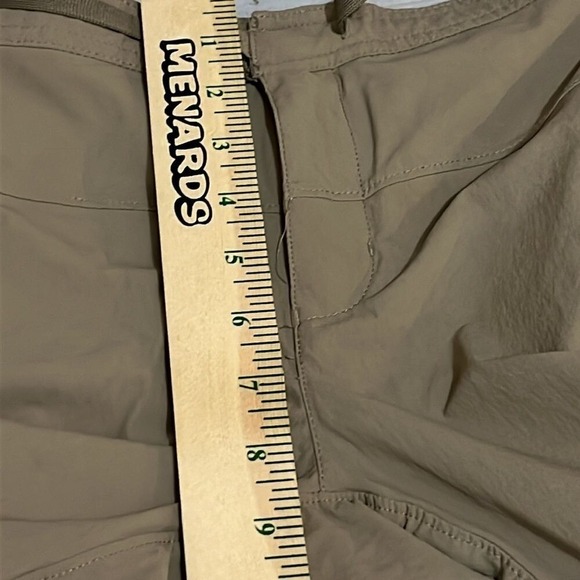 Mountain Hard Wear  Yuma Hiking Pants Womens Size 8 Tan Cargo - Picture 9 of 11